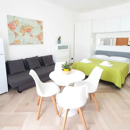 Apartman Skyline - Centro *